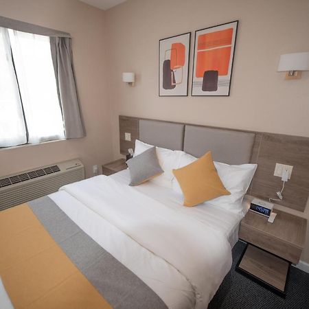 ניו יורק Flushing Garden Hotel מראה חיצוני תמונה