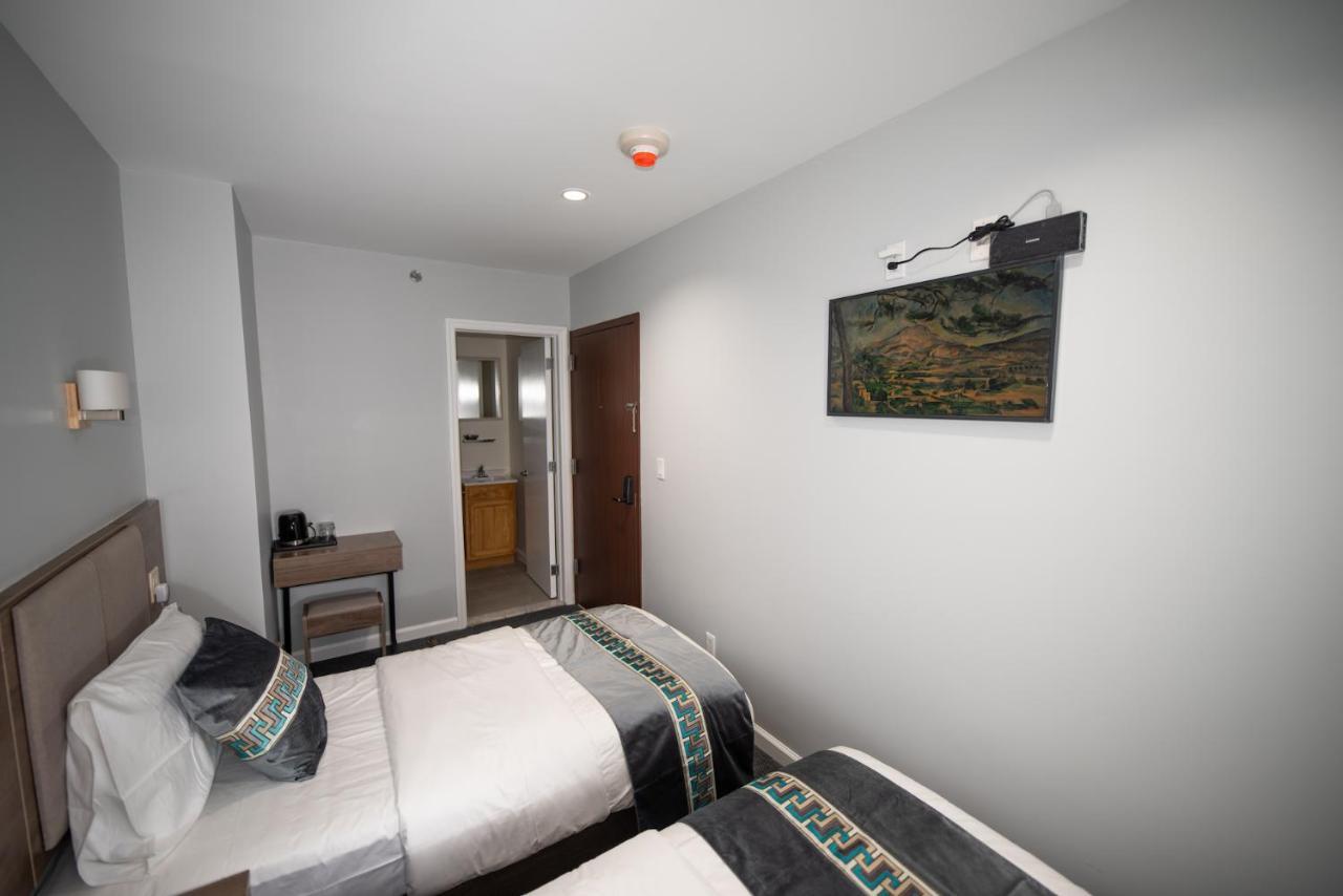 ניו יורק Flushing Garden Hotel מראה חיצוני תמונה