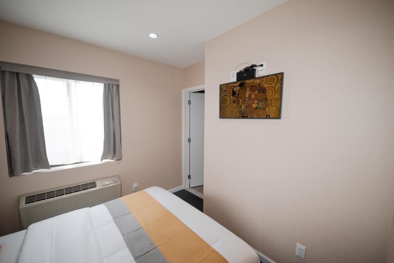 ניו יורק Flushing Garden Hotel מראה חיצוני תמונה