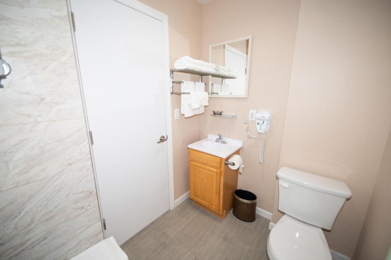 ניו יורק Flushing Garden Hotel מראה חיצוני תמונה