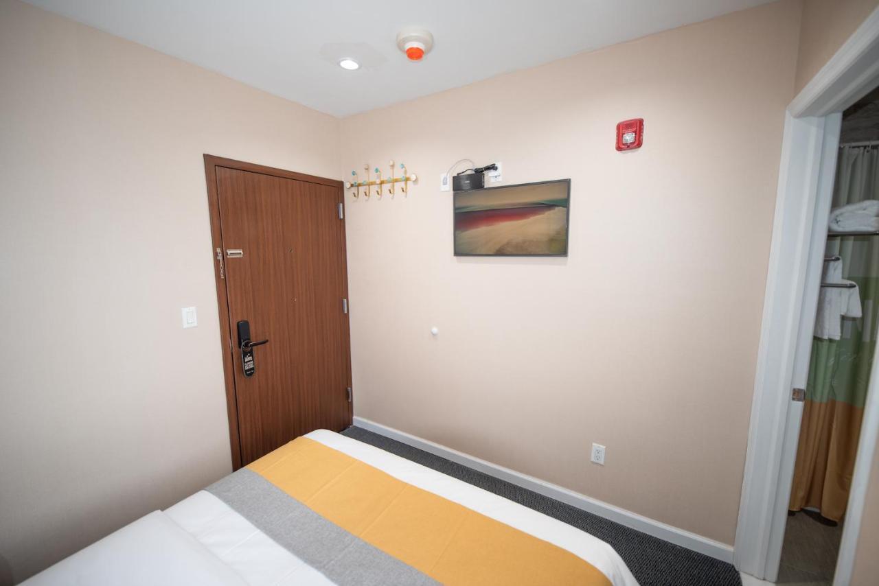 ניו יורק Flushing Garden Hotel מראה חיצוני תמונה