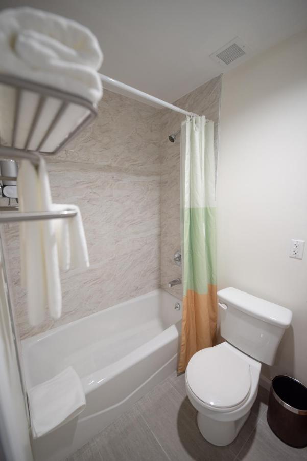 ניו יורק Flushing Garden Hotel מראה חיצוני תמונה
